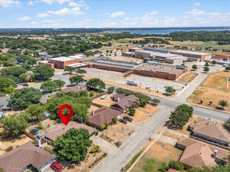 208 Pebblestone Drive, Benbrook TX 76126 - Photo 2