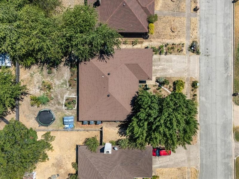 208 Pebblestone Drive, Benbrook TX 76126 - Photo 38