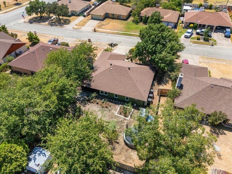 208 Pebblestone Drive, Benbrook TX 76126 - Photo 39