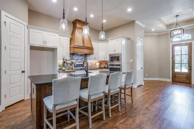 605 Embers Lane, Weatherford TX 76085 - Photo 5
