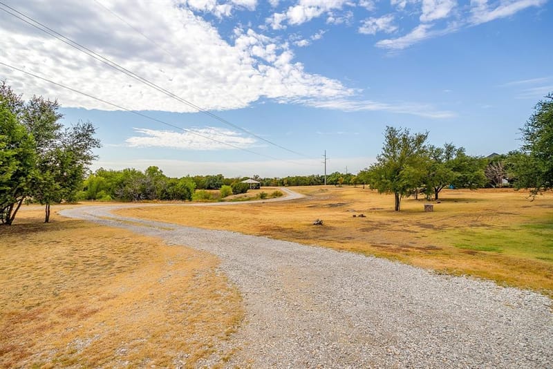 605 Embers Lane, Weatherford TX 76085 - Photo 38