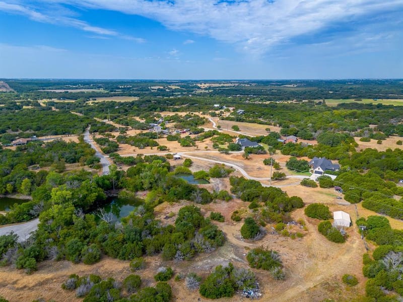 605 Embers Lane, Weatherford TX 76085 - Photo 37