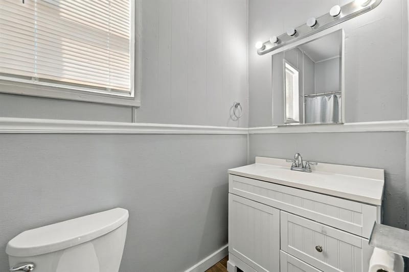 208 S Harrison Street, Pilot Point TX 76258 - Photo 10