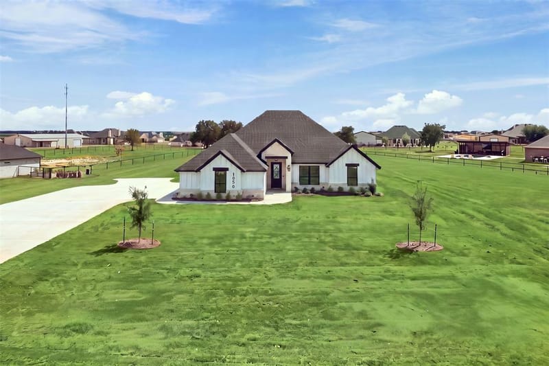 1050 Uplift Drive, Weatherford TX 76087