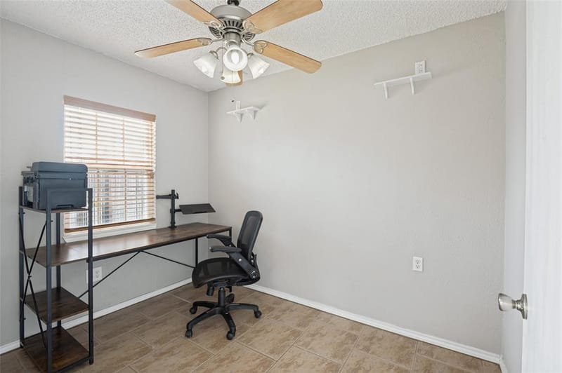 1730 Glencairn Lane, Lewisville TX 75067 - Photo 18