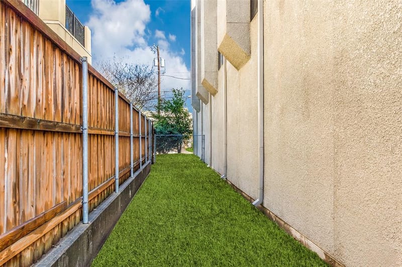 3907 Throckmorton Street # 2, Dallas TX 75219 - Photo 16