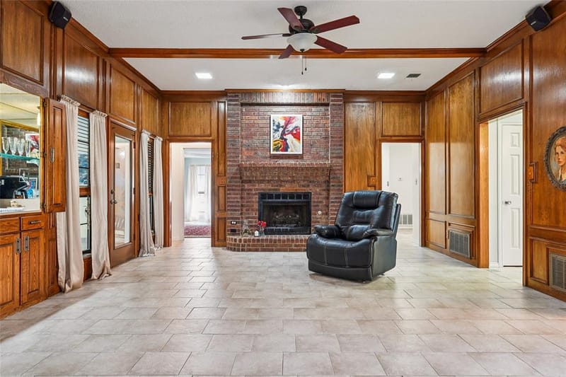 229 Turpin Drive, Highland Village TX 75077 - Photo 2