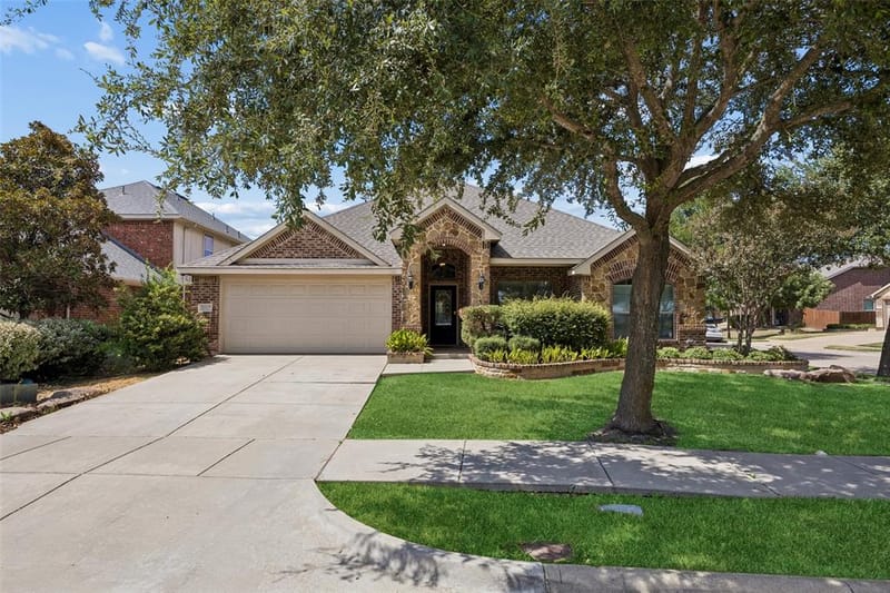 2017 Stonewood Court, Heartland TX 75126 - Photo 2