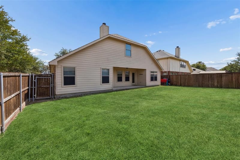 2017 Stonewood Court, Heartland TX 75126 - Photo 30