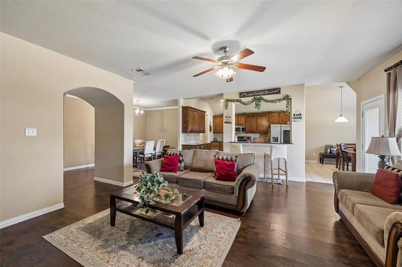 2017 Stonewood Court, Heartland TX 75126 - Photo 4