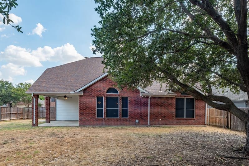 1619 Mallard Drive, Corinth TX 76210 - Photo 7