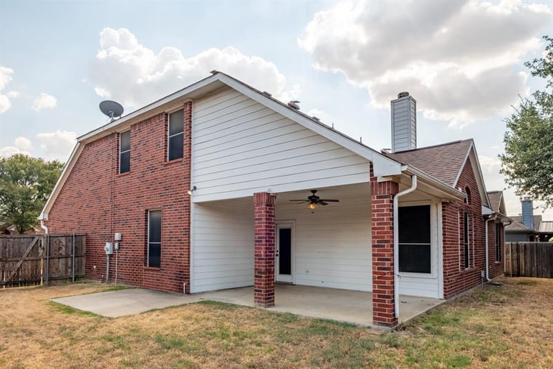 1619 Mallard Drive, Corinth TX 76210 - Photo 4