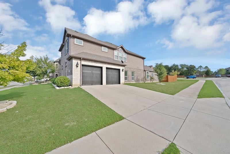 5100 Windstone Drive, Fort Worth TX 76244 - Photo 3