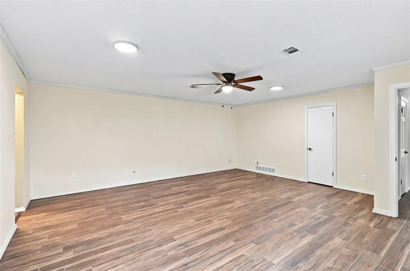3904 Shady Valley Drive, Arlington TX 76013 - Photo 23