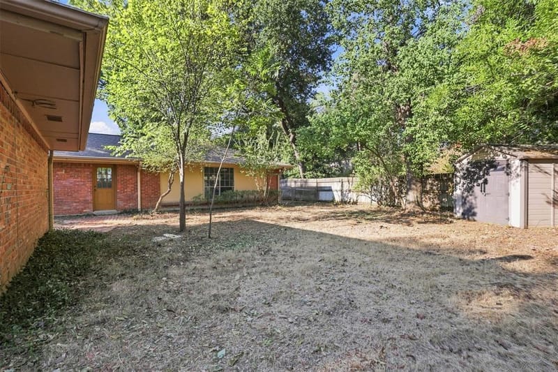 3904 Shady Valley Drive, Arlington TX 76013 - Photo 37