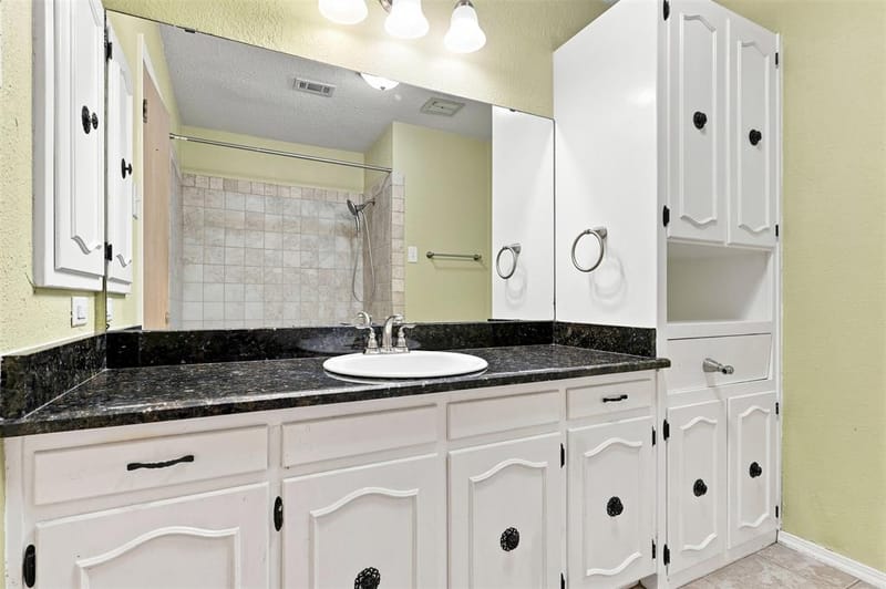 3904 Shady Valley Drive, Arlington TX 76013 - Photo 29