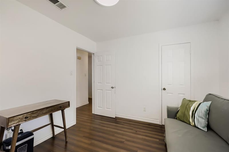 1900 Lomita Lane, Arlington TX 76010 - Photo 19