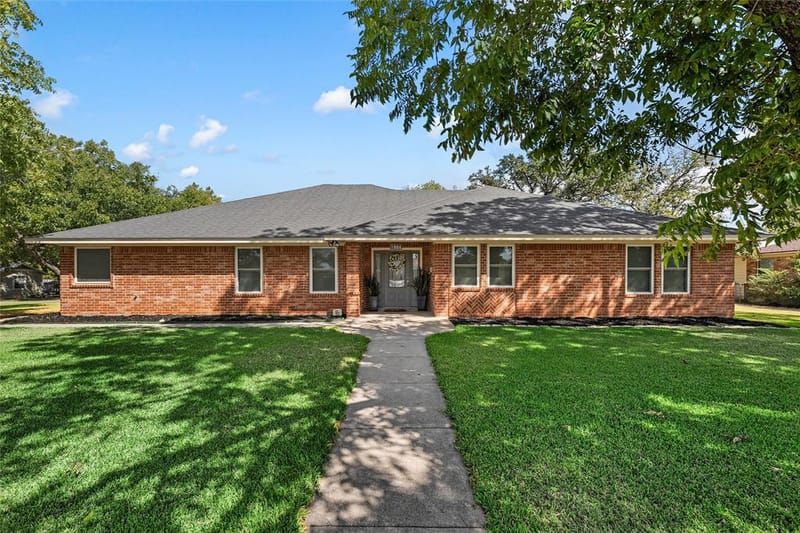 1004 N Main Street, West TX 76691