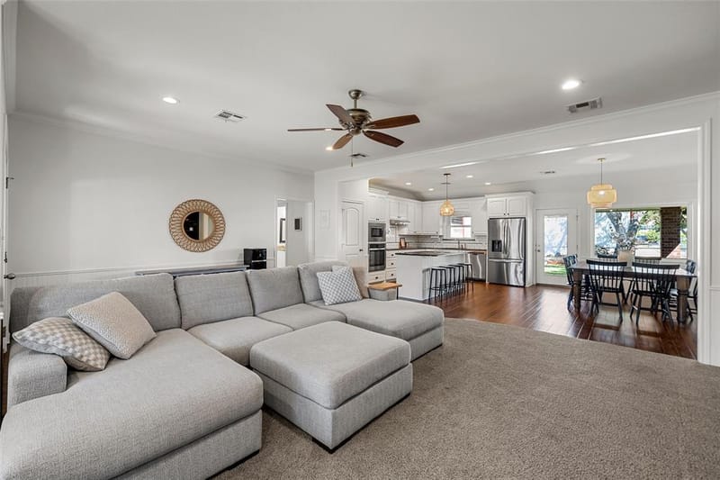 1004 N Main Street, West TX 76691 - Photo 9