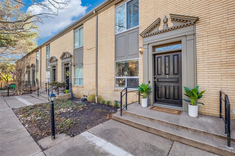 7404 W Northwest Highway # 3, Dallas TX 75225 - Photo 2