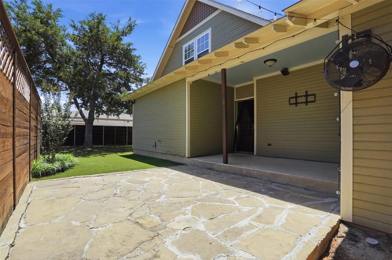 2341 Alston Avenue, Fort Worth TX 76110 - Photo 31