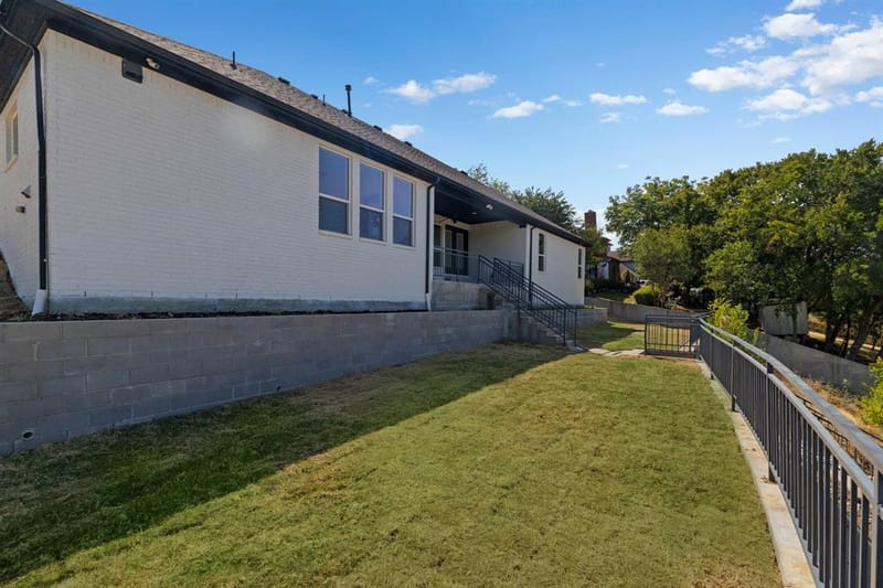 3648 Bluegrass Drive, Grand Prairie TX 75052 - Photo 28