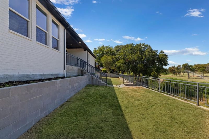 3648 Bluegrass Drive, Grand Prairie TX 75052 - Photo 29