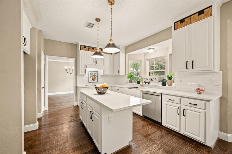 510 Anthony Drive, Euless TX 76039 - Photo 12