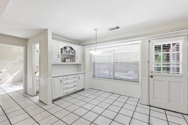 919 Green Hills Road, Duncanville TX 75137 - Photo 12