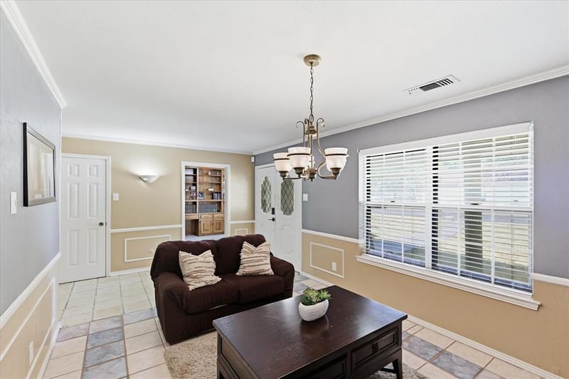 919 Green Hills Road, Duncanville TX 75137 - Photo 7