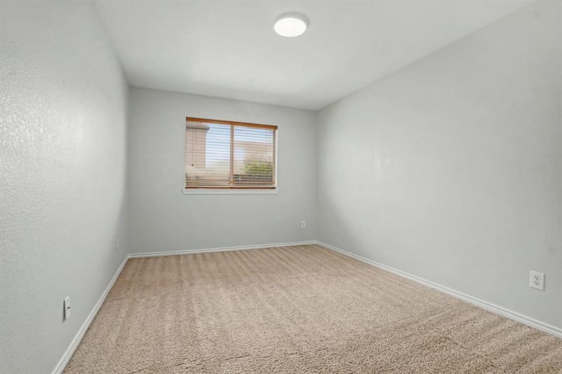 102 Troy Lane, Red Oak TX 75154 - Photo 16