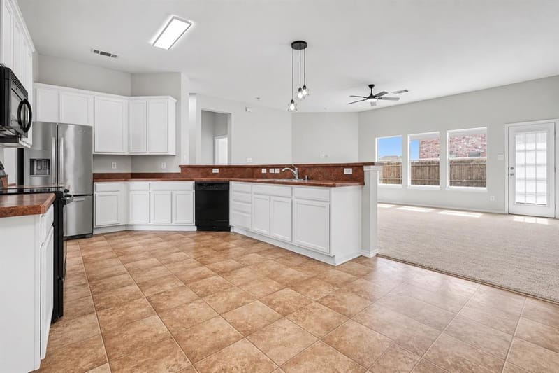 102 Troy Lane, Red Oak TX 75154 - Photo 10