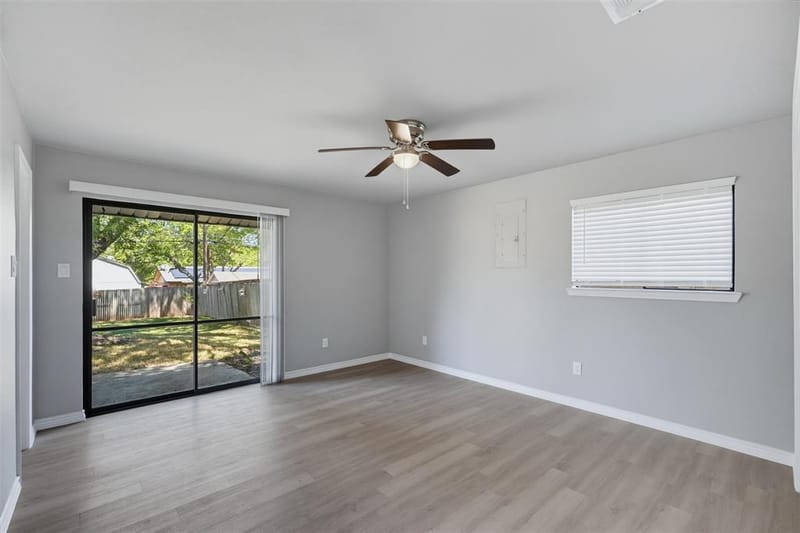2105 Cottie Lane, Arlington TX 76010 - Photo 22