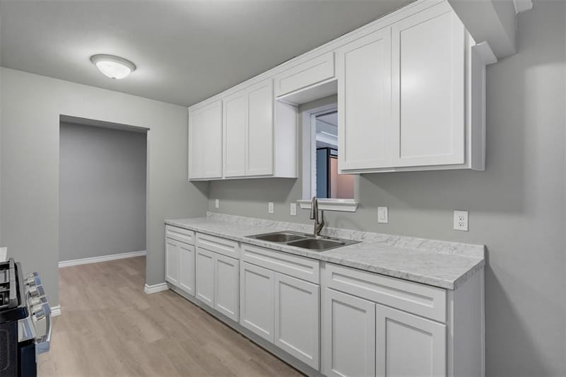 2105 Cottie Lane, Arlington TX 76010 - Photo 18