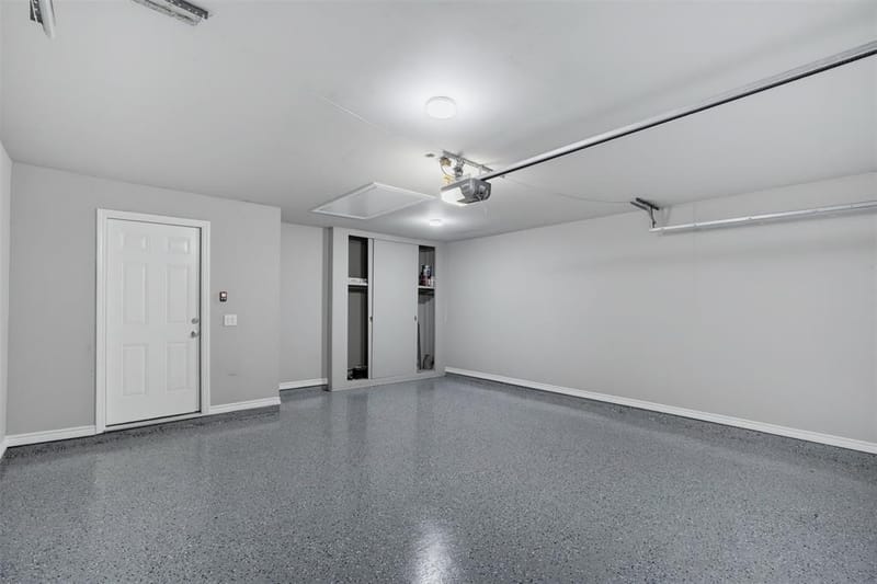 2105 Cottie Lane, Arlington TX 76010 - Photo 31