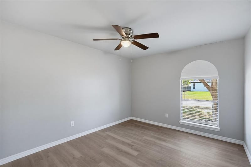 2105 Cottie Lane, Arlington TX 76010 - Photo 25