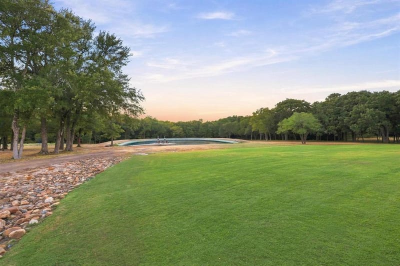 1589 County Road 4720, Wolfe City TX 75496 - Photo 39