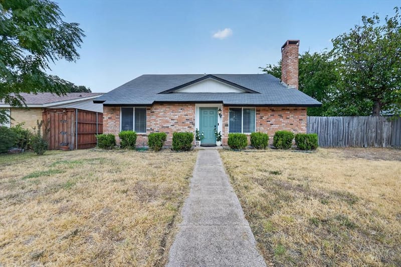 2817 Royalty Drive, Garland TX 75044 - Photo 2