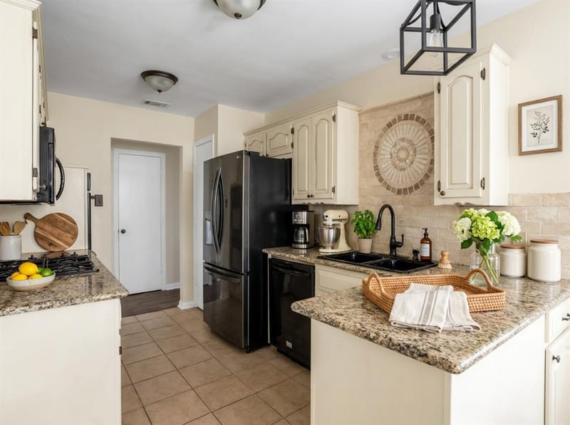 203 Trailridge Drive, Richardson TX 75081 - Photo 17