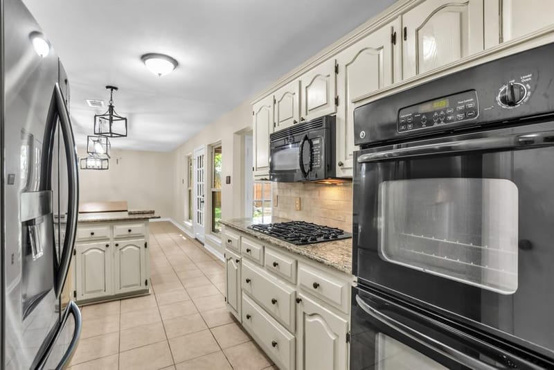 203 Trailridge Drive, Richardson TX 75081 - Photo 19