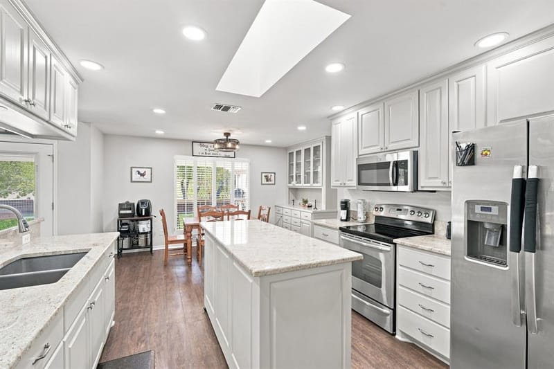 90 Delmore Drive, Hillsboro TX 76645 - Photo 12
