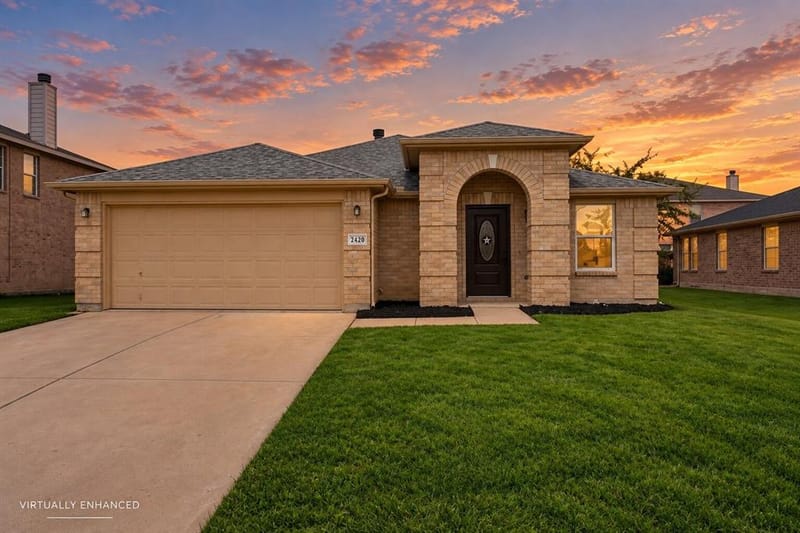 2420 Arroyo Springs Drive, Grand Prairie TX 75052