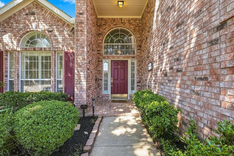 2509 Sycamore Leaf Lane, Flower Mound TX 75022 - Photo 3