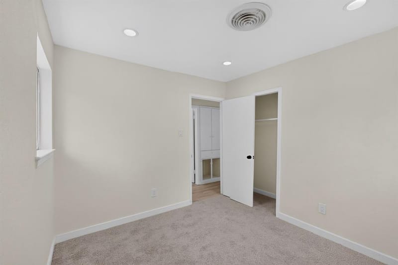 4649 South Drive W, Fort Worth TX 76132 - Photo 30
