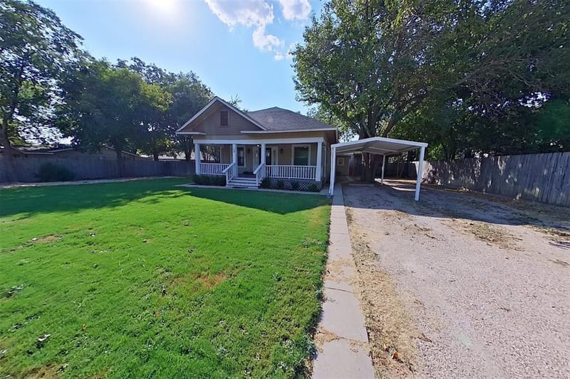 108 S 2nd Street, Godley TX 76044 - Photo 2