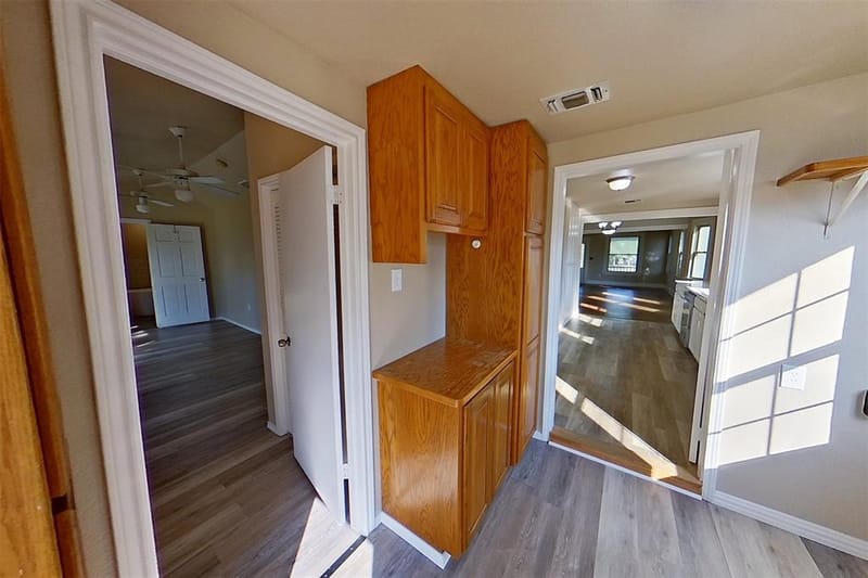 108 S 2nd Street, Godley TX 76044 - Photo 26
