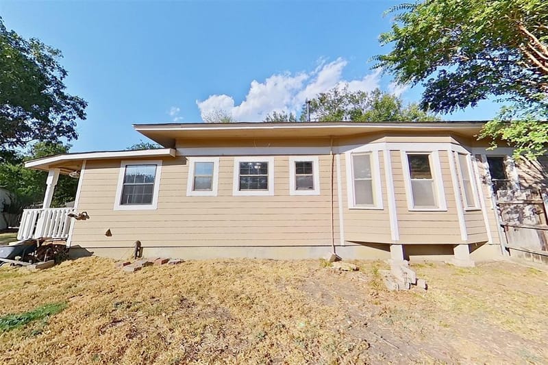 108 S 2nd Street, Godley TX 76044 - Photo 35