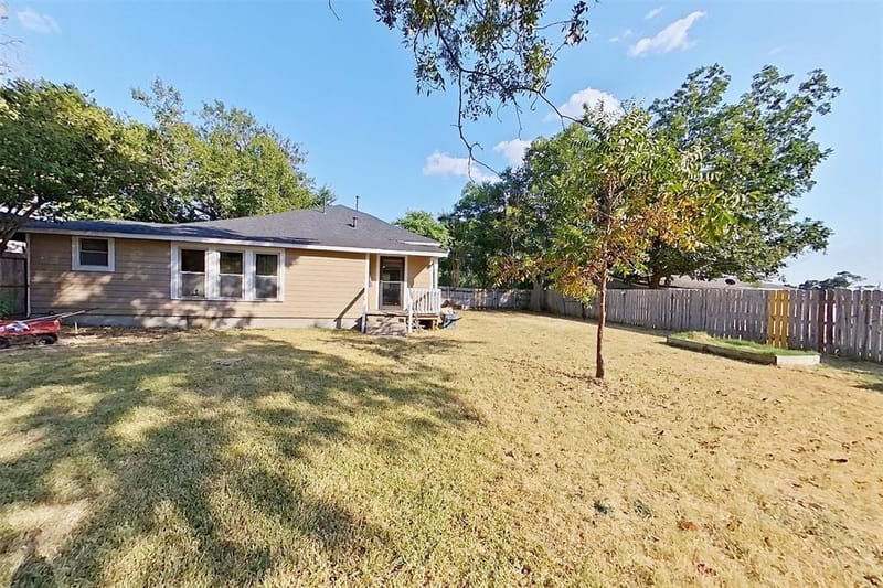 108 S 2nd Street, Godley TX 76044 - Photo 29