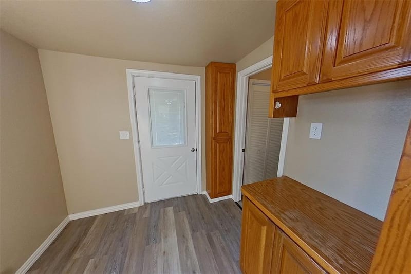 108 S 2nd Street, Godley TX 76044 - Photo 25