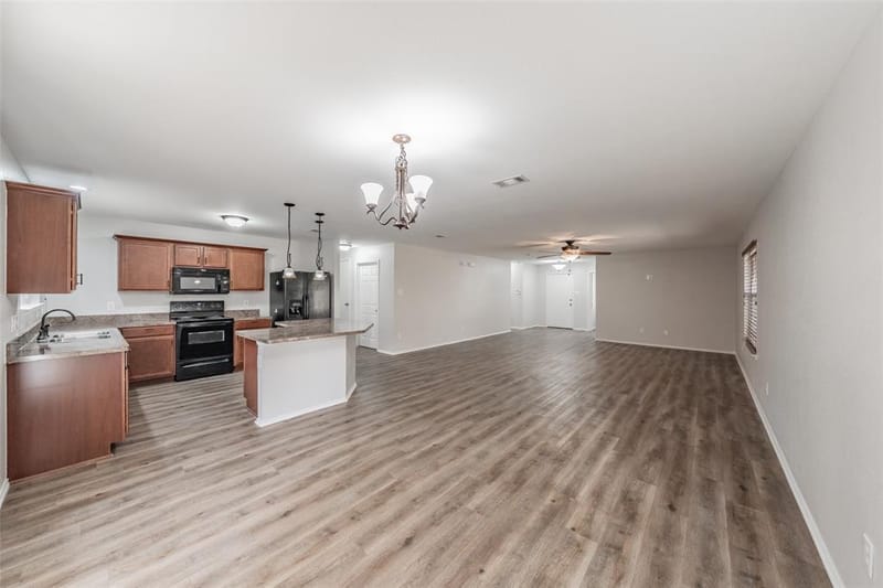 9417 Tierra Verde Drive, Fort Worth TX 76177 - Photo 5
